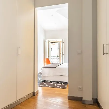 Plum Guide - Majestic Mellow Apartman